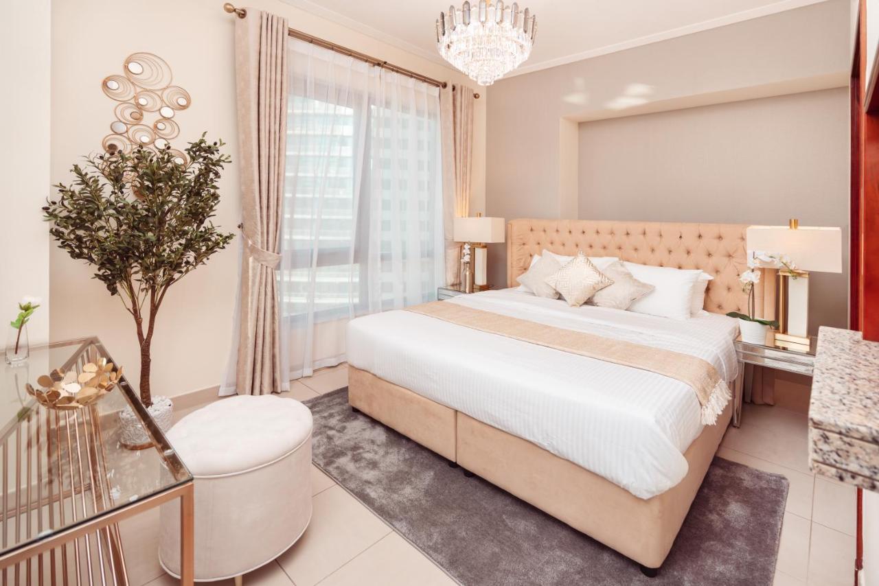 Elite Royal Apartment - Panoramic Full Burj Khalifa, Fountain & Skyline View - Baron Dubai Exterior foto